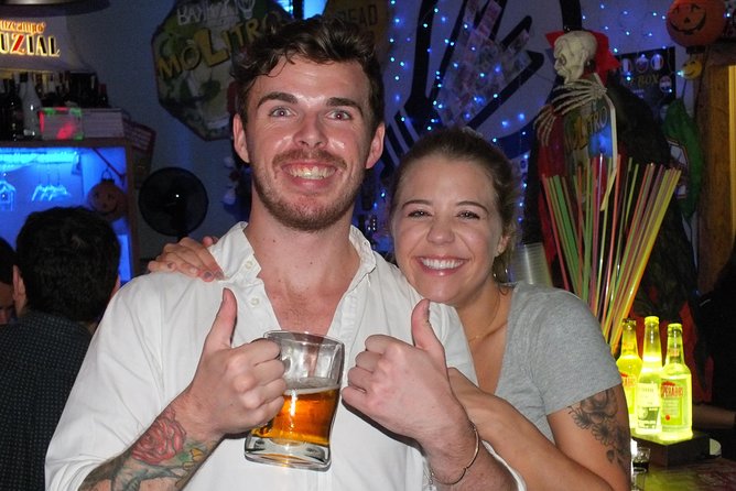 Malaga Nightlife Pub Crawl Tour with Drinks and Clubs Entry - Drinks included, with a little planning needed
