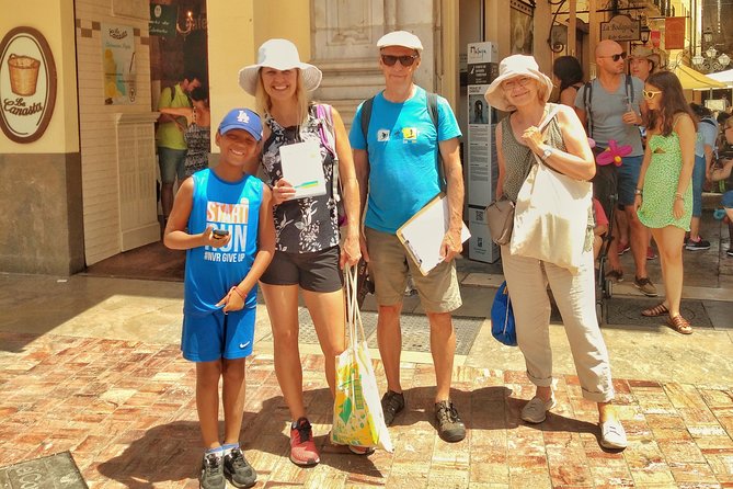 Málaga: Private Sightseeing Treasure Hunt - Should You Book the Málaga Treasure Hunt?