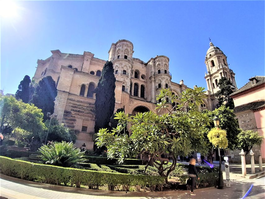 Malaga: Private walking tour - What the $271 group price buys you