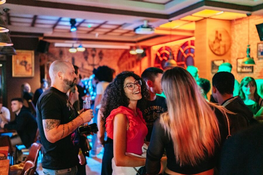 Malaga: Pubs and Clubs Crawl - Timing, dress, and a few useful ground rules