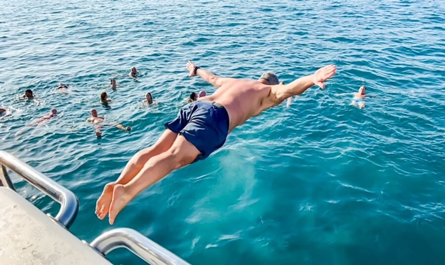 Málaga: Scenic Catamaran Cruise - Choosing Your Seat: Bow Nets or Shade