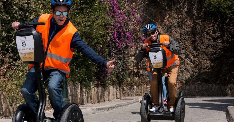 Malaga: Segway City Highlights Tour - A calm roll through Málaga Park
