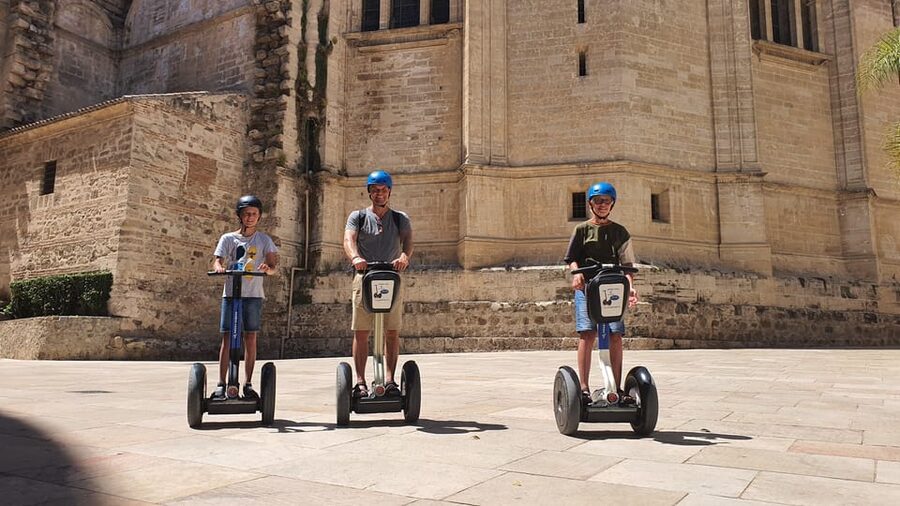 Malaga segway: Panoramic tour of Gibralfaro - Taking in the castle views