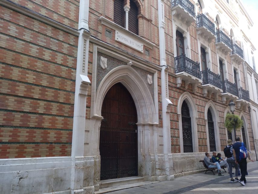 Malaga: Skip-the-Line Malaga Cathedral Tickets with Tour - Who should book this tour?
