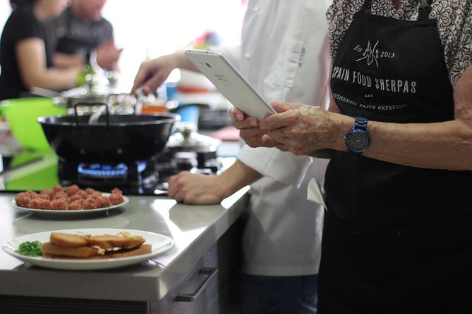 Malaga Tapas Cooking Class - Who will enjoy this class most