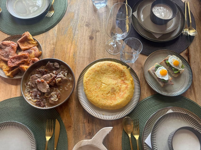 Malaga: The Ultimate Tapas Workshop with Market Visit - Making Tapas, Not Just Watching