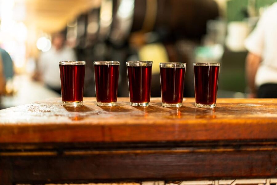 Malaga: Wine and Tapas Tour with Tastings and Drinks - The wine tavern and Málaga’s sweet pour