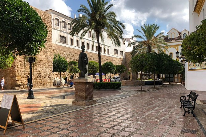 Marbella Old Town: Group Tour with a True Local - Finish among the orange trees at Plaza de los Naranjos