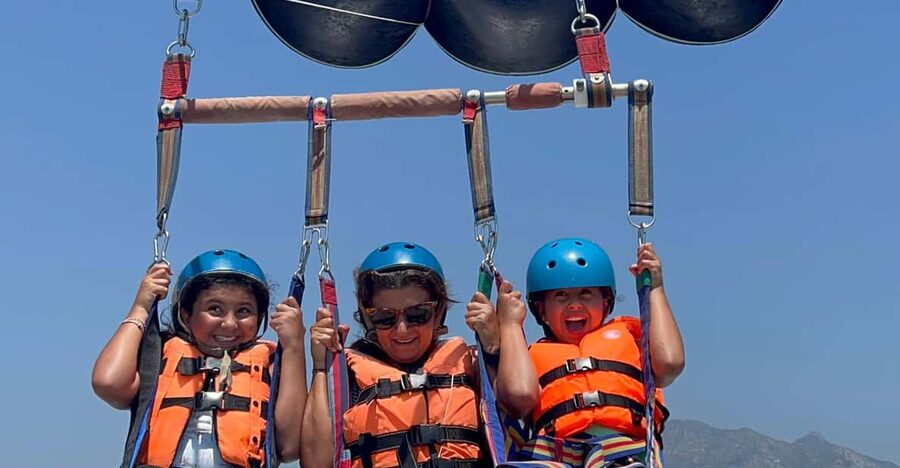 Marbella: Parasailing Flight from Puerto Banus - Who will enjoy this flight most