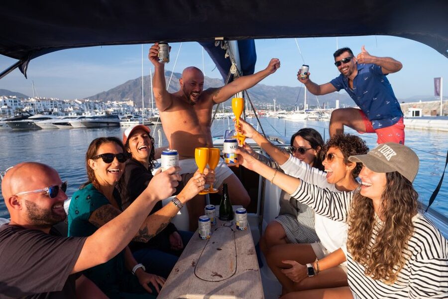 Marbella: Sailing & Dolphin Watching with Snacks and Drinks - How long the trip takes, and what the seasons mean