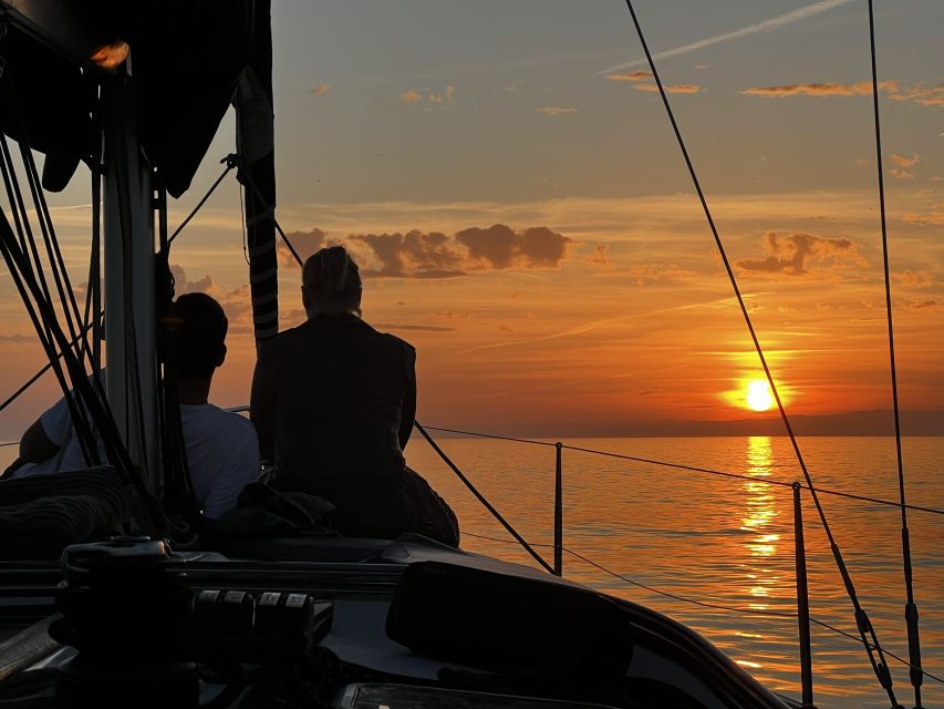 Marbella: Sunset Sailing Trip with Drinks and Snacks - Leaving Puerto Banús for the open water