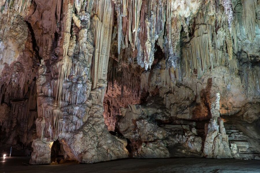 Nerja: Caves of Nerja Entry Ticket with Audio Guide - Getting the audio guide to work