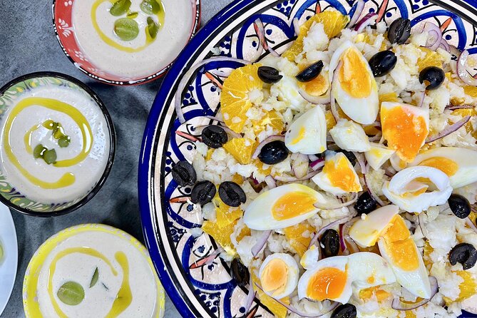 Paella and Sangria Workshop in Malaga - Fresh sangria while the pans are working
