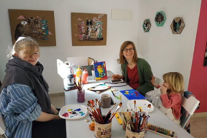 Paint your own Picasso - After class, explore Lagunillas
