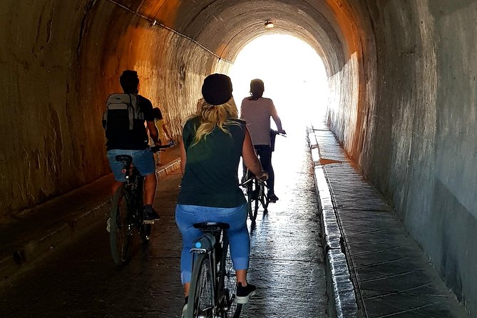 Rent a City Bike: Full Day 24 hours - A convenient start in Málaga’s SOHO district