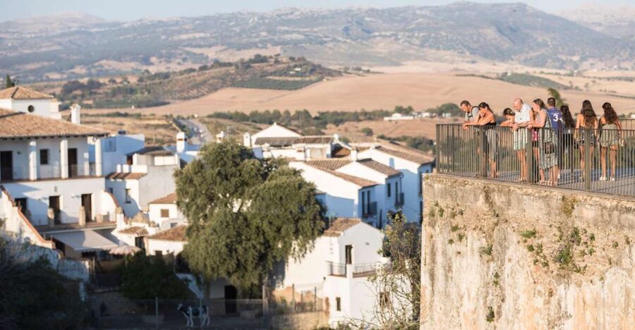 Ronda and Setenil Full Day - Ronda: guided sights and a short window