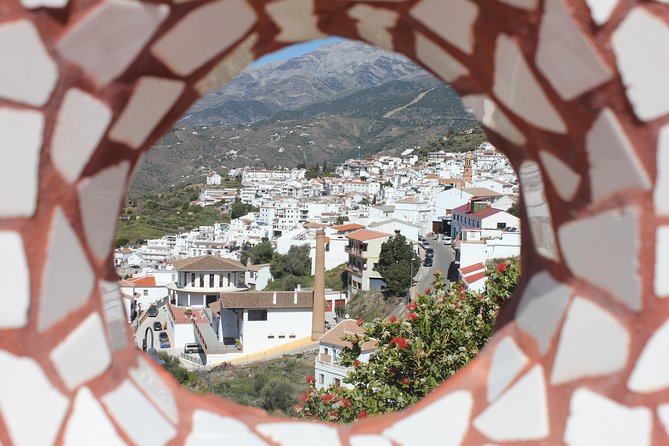 Sun and Wine Route - Small group, wine tasting and tapas included - The drive east from the coast