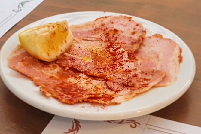 Taste of Malaga Tour : Tapas, History and Local Customs - Plenty to eat, and a guide who ties it together