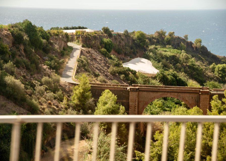 Torremolinos/Benalmadena: Nerja Caves Tour with Frigiliana - Is This Nerja Caves Tour a Good Fit?