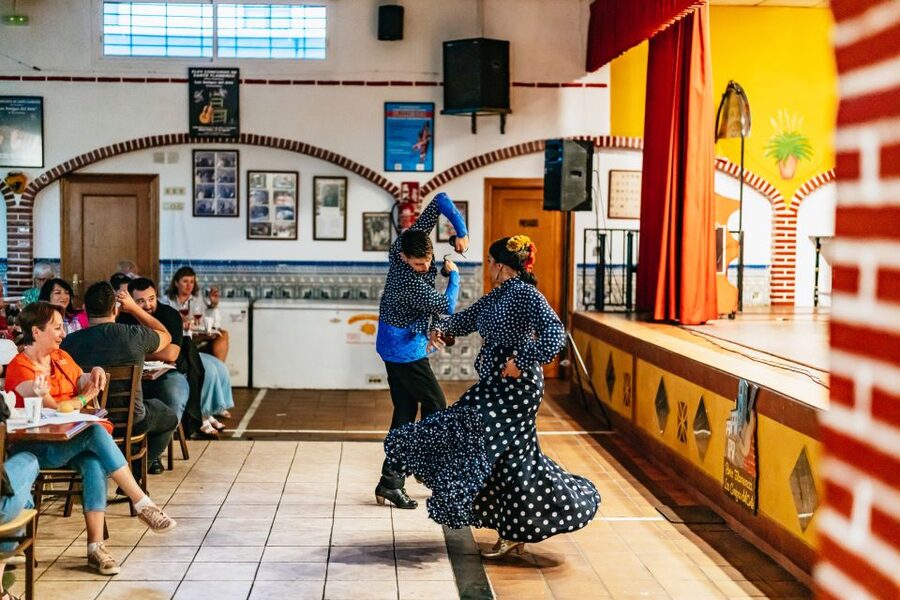 Torremolinos: Flamenco Show with Dinner and Drinks - Diets, dates, and other useful details