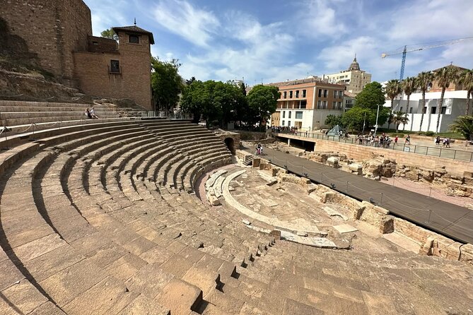 Ultimate Malaga History & Tapas - All Included Full Experience - Two tapas bars, wine, and the timing of the meal