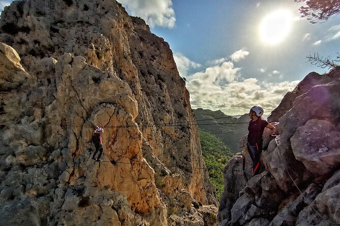Via Ferrata Caminito del Rey - What the climb and crossings involve